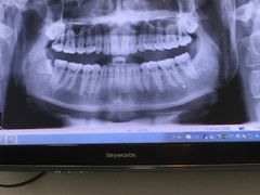 -岳辰齿科(浦东长泰店)