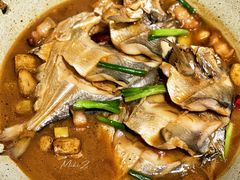 红烧东海白鲳-十面欢腾·海鲜面·台式Bistro(长乐路店)