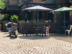 门面-玛格萝妮比萨屋(四平店)