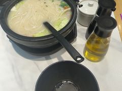 -鸡汤过桥·过桥米线