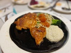 -诺丁牛排披萨自助餐厅(汕头苏宁店)
