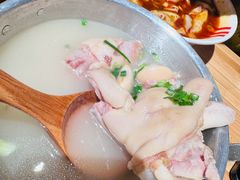 -周小波重庆小面·重庆名小吃(邹容路店)