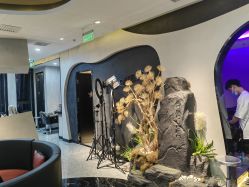 -TOP HAIR SALON