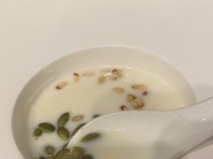 -泓0871臻选云南菜·味庄