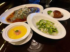 -大理实力希尔顿酒店御璽中餐厅YUXI – CHINESE RESTAURANT
