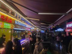 -市府路小吃城(民俗文化广场锦苑店)