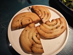 -锅碗瓢盆·重庆本土菜(南坪东东摩店)