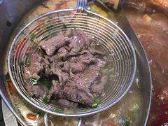 -牛缘村·贵州黄牛肉火锅(西善桥店)