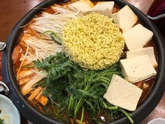 -青瓦餐厅·生鱼片·韩园烤肉(西塔店)