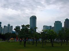 -万绿园