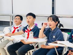 -蓝话筒·少儿成人演讲口才·主持朗诵·戏剧表演(大华第一坊店)