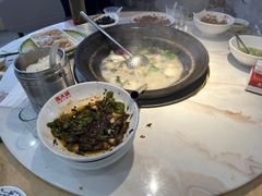 -陈大锅·岳阳鱼馆·地道岳阳菜(美食街店)