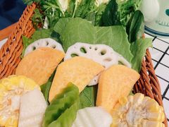 -山悦里 山野·鲜火锅(罗斯福广场店)