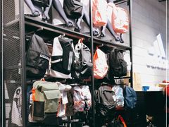 -adidas(滔搏朝阳大悦城店)