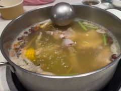 -煲王粤菜餐厅(中侨中心店)