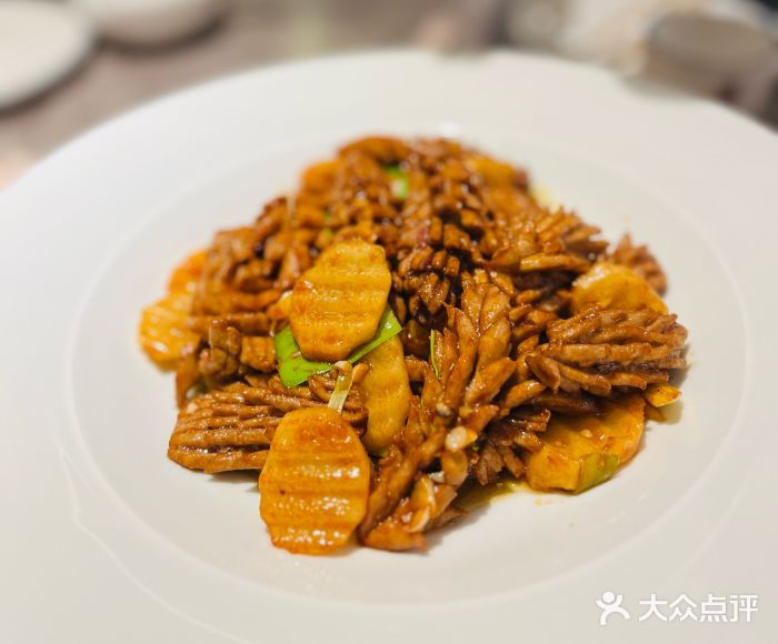 闫府私房菜·百年鲁菜(恒隆店)图片
