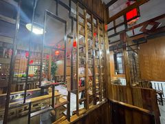 大堂-果松木炭酸菜铜火锅·外婆参鸡汤