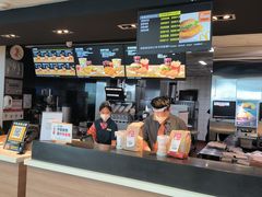 -麦当劳(深圳北站高铁店)