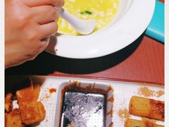 -川人百味·水煮活鱼(赛罕万达店)