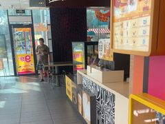 -麦当劳(假日广场店)