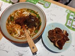-百春原湖南牛肉粉(百联世纪店)