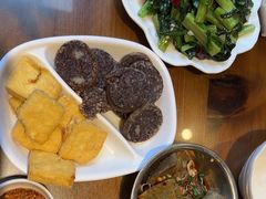 -88号小吃店·经典云南菜·地道纳西美食