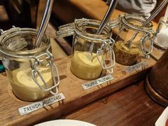 -恰餐厅及酒吧 CHAR Bar & Grill (北京丽都皇冠假日店)