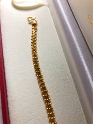 -周大福CHOW TAI FOOK(浦东八佰伴店)