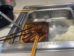 -海底捞火锅(新松江路生日主题店)