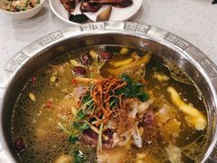 -乙丙丁正宗昭通天麻火腿鸡(总店)