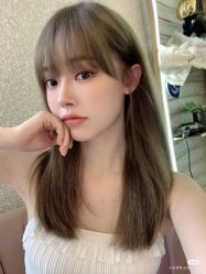 -时尚殿堂明星门店