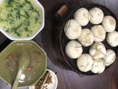 -舒小笼松针小笼包