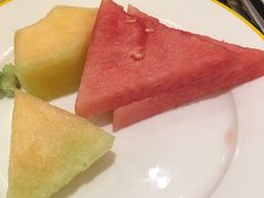 -昆山裕元花园酒店·温莎西餐厅