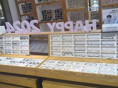 -沪睛眼镜蔡司官方授权店(金桥佳林路店)