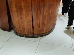 -大宝全猪馆(南京路店)