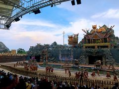 -七彩云南欢乐世界