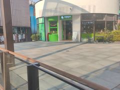 -瑞虹新天地月亮湾