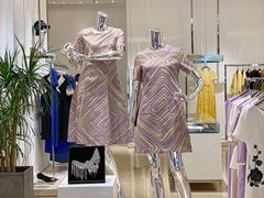 -王府井奥莱临潼小镇(临潼店)