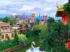 -七彩云南欢乐世界