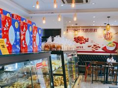 面包甜点陈列柜-味多美蛋糕(古城店)