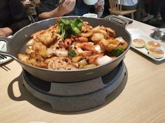 -精悦蓉(松江万达广场店)