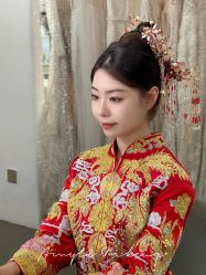 -艾米丽婚纱礼服