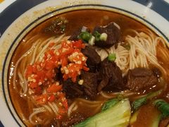 -霸蛮湖南菜·牛肉粉(荣京西街店)