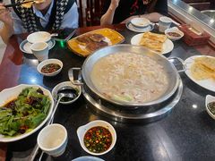 -老来福·非遗酸汤兔(凯旋路店)