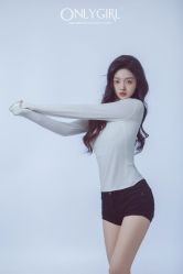 -onlygirl摄影美学馆高端定制(江滩店)