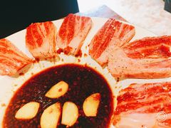 大蒜上等上脑-炼火烤肉店