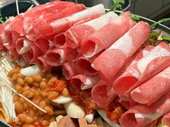 部队锅-MI WU FACTORY米屋美食工厂餐厅(绿地店)