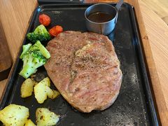 -必胜客(大宁路店)