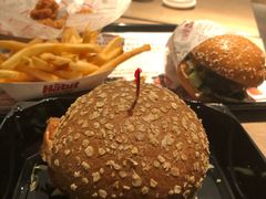 -The Habit Burger Grill 哈比特汉堡(复兴soho店)