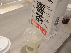 -喜茶(杭州滨江宝龙店)